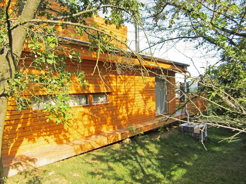 Vacation Home Pani Haje Moravany  Luaran gambar